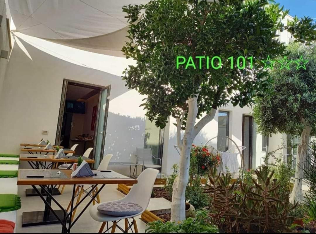 Patio 101 "Exclusive" Bed & Breakfast San Vito Lo Capo Eksteriør bilde